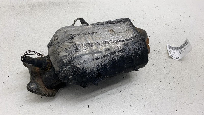 2017-2024 Chrysler Pacifica Exhaust Manifold Converter Assembly OEM