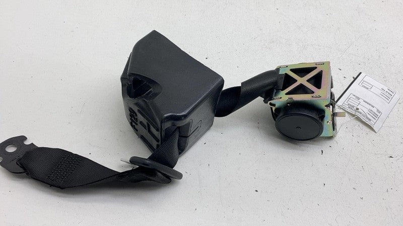 634166800A ⭕ 2017-2020 Maserati Levante Rear Left or Right Side Seatbelt Black 634166800A