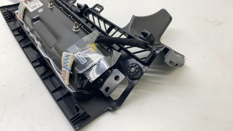 107782500D ⭕2020-2024 Tesla Model Y Front Left Lower Knee Safety Airbag Module 1077825-00-D