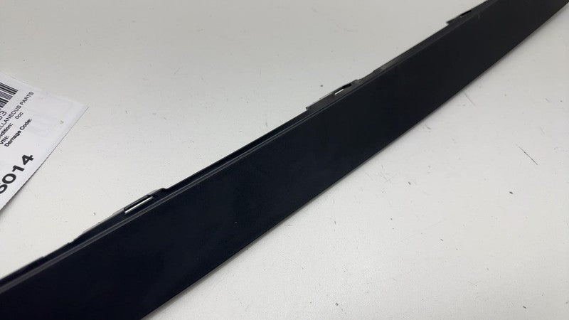 105501800D ⭕16-23 Model X Rear Right Falcon Upper Door Middle Trim Panel Cover 1055018-00-D