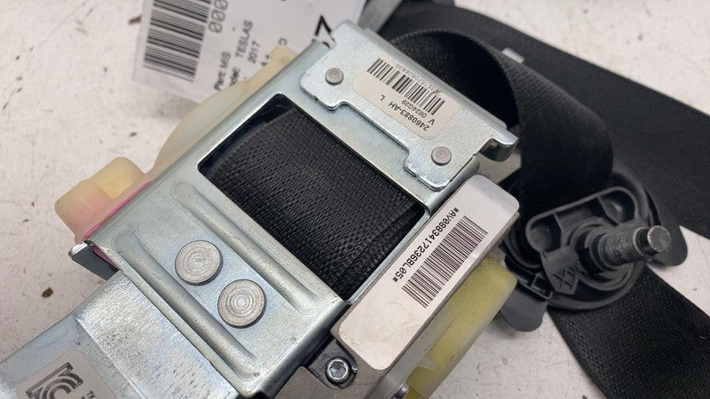 ⭕ 2016-2020 Tesla Model S Front Left 1st Row Seat Belt & Retractor 107