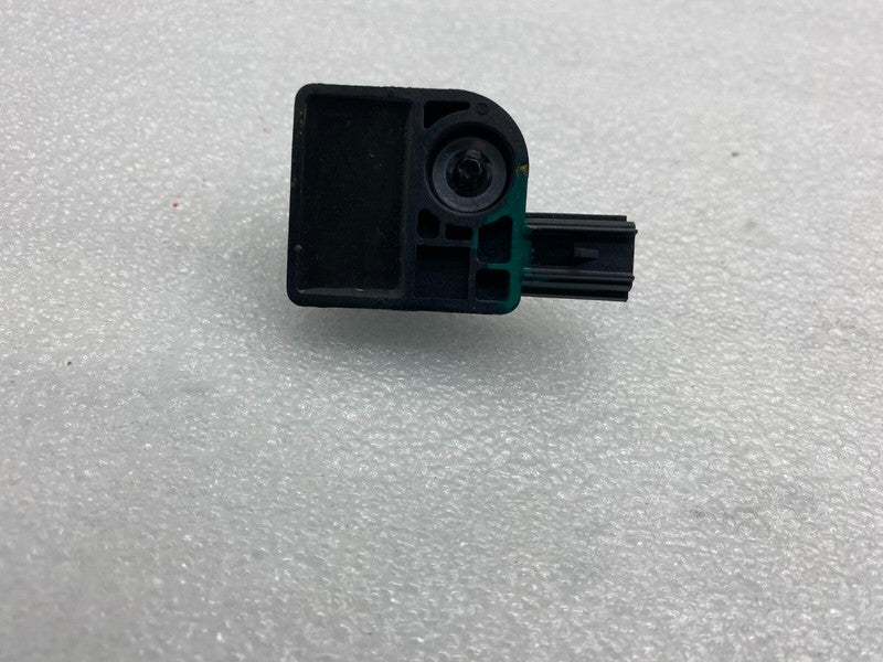 100527400B ⭕12-20 Model S Front Left or Right Acceleration Crash Impact Sensor 1005274-00-B