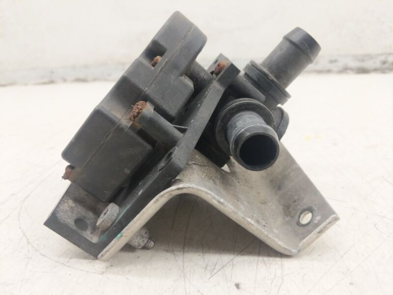 2012-2020 Tesla Model S MS X MX Coolant Pump Valve Actuator 4-Way 6007370-00-B