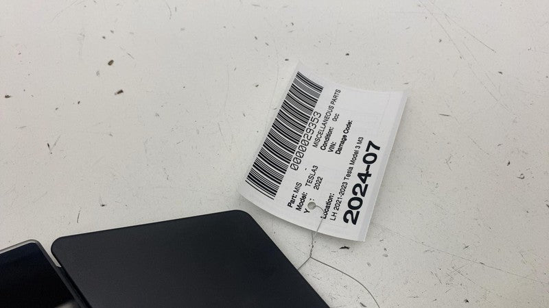 ⭕ 2021-2023 Tesla Model 3 M3 B-Pillar Applique Glass w/ Camera Left 11