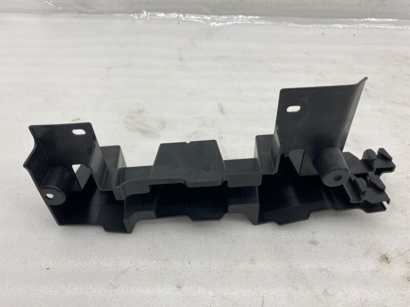 1059715 00 D ⭕16-20 Model X MX Rear Driver Side 2nd Row Floor Panel Bracket Left 1059715-00-D