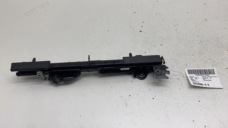 ⭕ 17-23 Model 3 Front Passenger Side Seat Rail Track Section Right 110