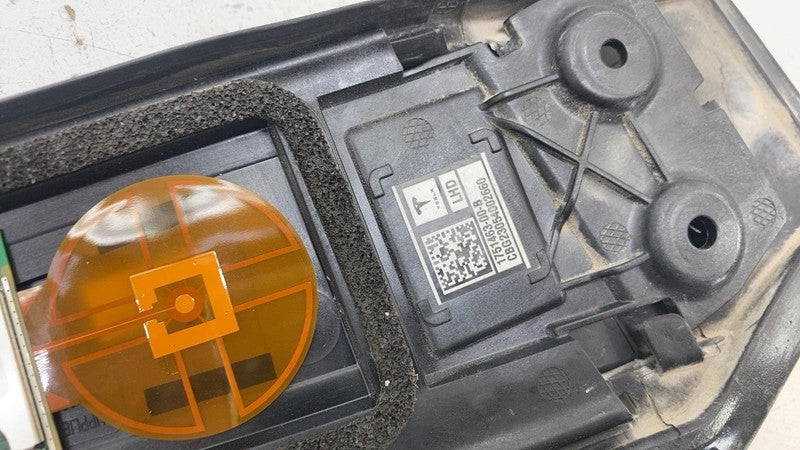 ⭕ 21-24 Model X Right B-Pillar Applique Trim Mold w/ Camera & Seal 174