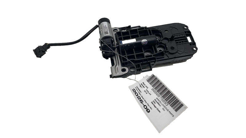 ⭕2016-2020 Tesla Model X Front Right Headrest Adjuster Mechanism w/ HE