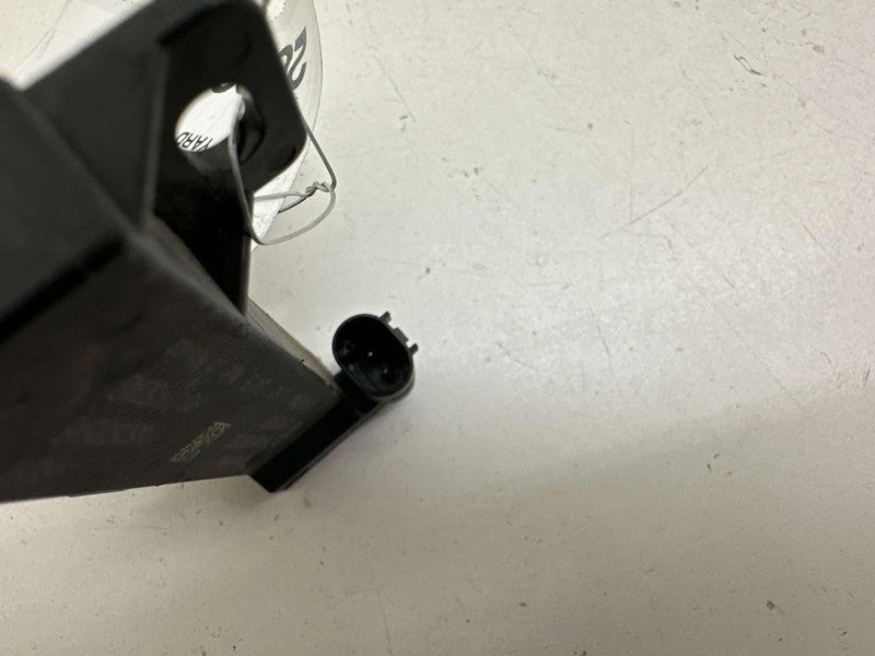 04749301AB ⭕ 2017-2025 Chrysler Pacifica Keyless Entry Antenna Module Sensor OEM 68051315AB