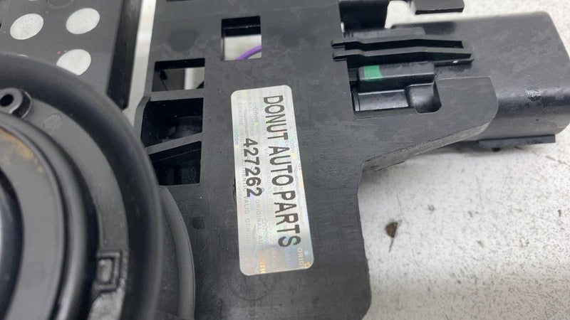 ⭕ 2022-2024 Rivian R1T Rear Left Door Exterior Handle Outer Silver PT0