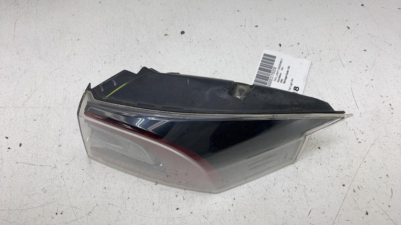 ⭕ 2012-2022 Tesla Model S Rear Taillight LED Outer Tail Lamp Right 600