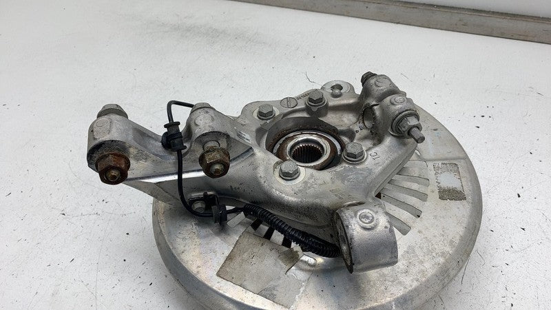 68189019AE ⭕ 2017-2024 Chrysler Pacifica Front Spindle Knuckle Assembly Left FWD 68189019AE