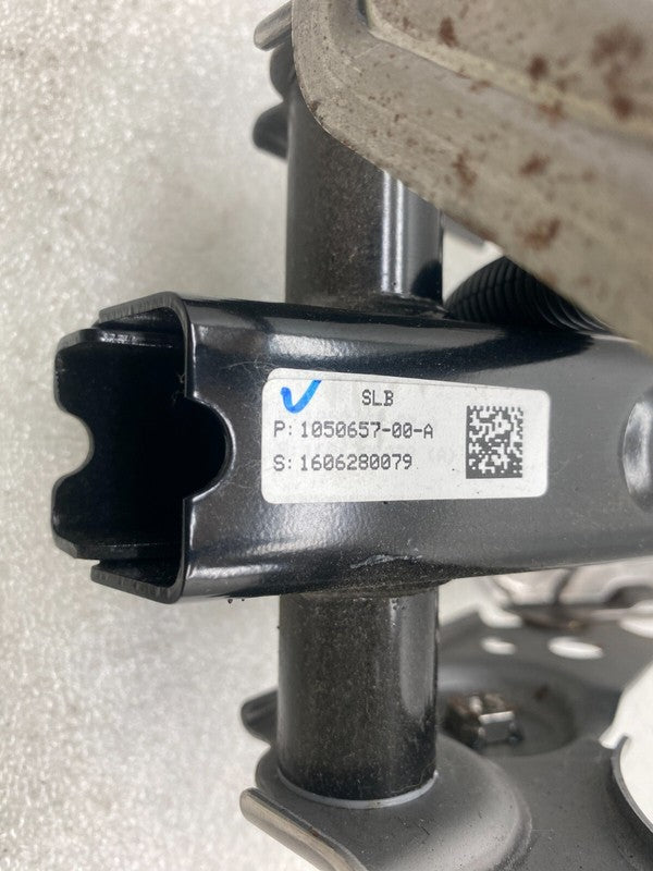 105065700A ⭕ 2012-2020 Tesla Model S MS Brake Stop Pedal w/ Sensor Assembly 1050657-00-A