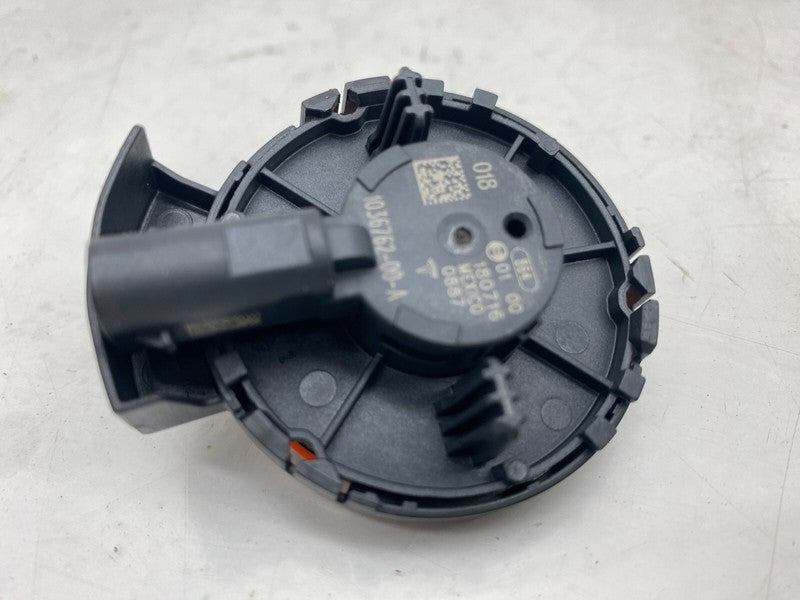 1036762-00-A ⭕17-23 Model 3 X Right or Left Door Impact Crash Pressure Sensor 1036762-00-A