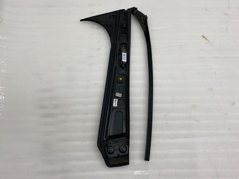 109231298F ⭕16-20 Tesla Model X Right B-Pillar Applique Trim Molding w/ Camera 1092312-98-F