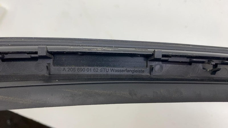 ⭕ 15-21 Mercedes C300 W205 Driver Side Roof Drip Molding Trim Left A20