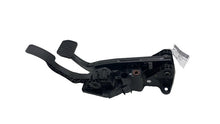 ⭕ 2020-2024 Tesla Model Y Accelerator and Brake Pedal Pad Assembly 1188691-00-B