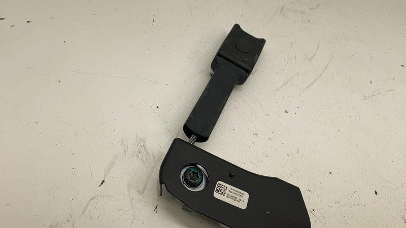 ⭕ 2012-2015 Model S Front Right Seat Belt Outboard Lap Pretensioner 10