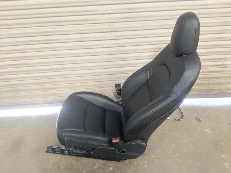 ⭕ 2017-2022 Tesla Model 3 Front Passenger Side 1st Row Seat w/ Rail Track Right