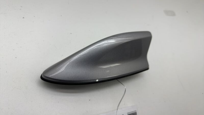 ⭕ 2018-2021 Toyota C-HR Roof Exterior Shark Fin Antenna Module w/ Cover Silver