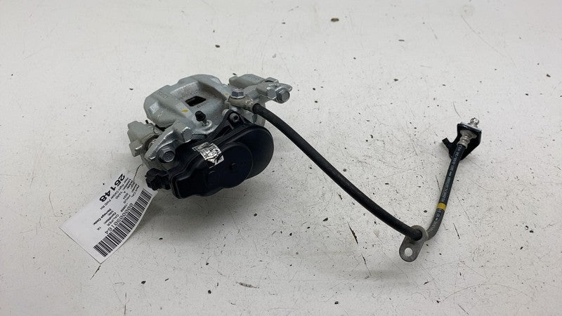 ⭕2023-2024 Toyota Prius Rear Passenger Side Caliper w/ Brake Hose Line