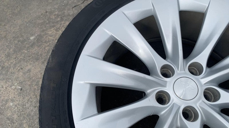 ⭕16-20 Tesla Model X 20" Wheel Rim 20x9.5 +40MM w/ Continental Tire 275/45R20 x2