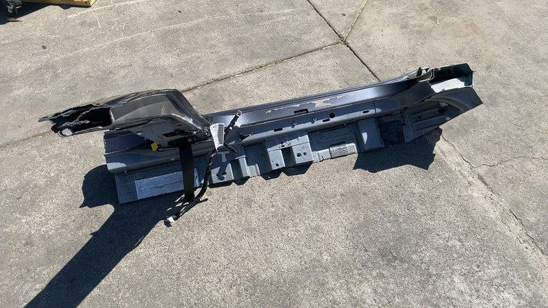 ⭕ 2024-2025 Tesla Model 3 Front Left Lower B-Pillar Dog Leg Structural Cutout LH