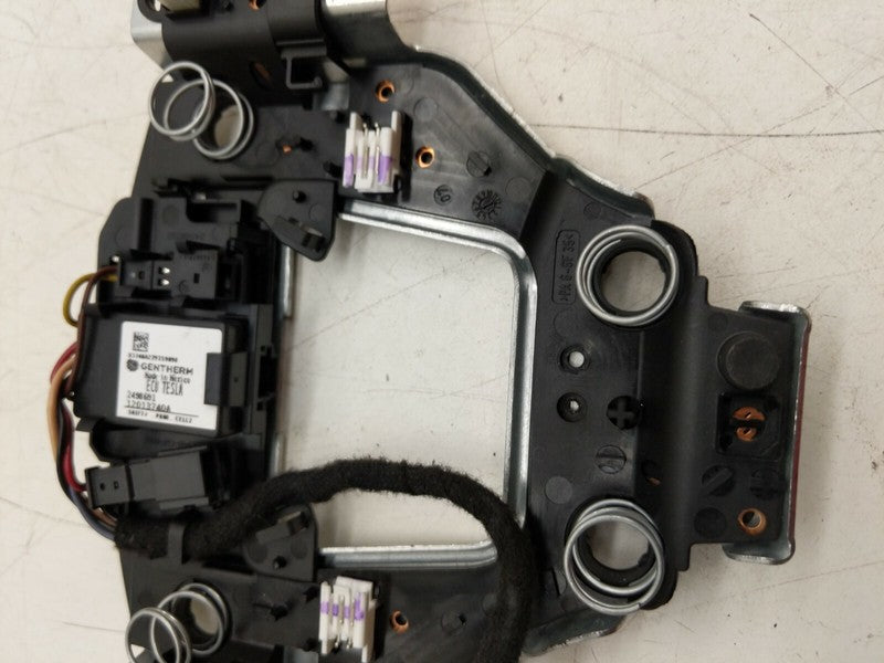⭕ 2012-2020 Tesla Model S X Steering Wheel Retainer Plate Bracket 1036
