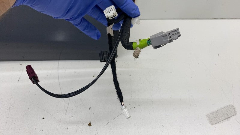 ⭕ 2016-2020 Tesla Model S Front Passenger Side Door Shell Panel Right 