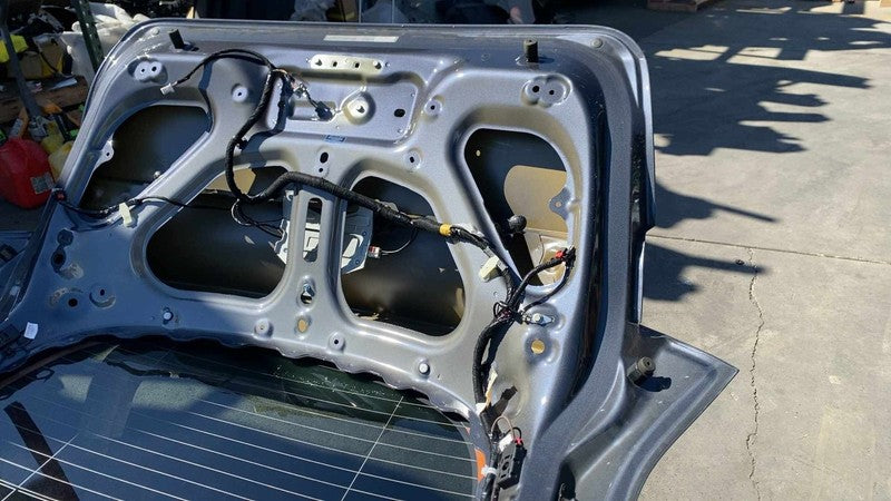 ⭕ 2020-2024 Tesla Model Y Liftgate Hatch Trunk Lid Tailgate Shell Assy