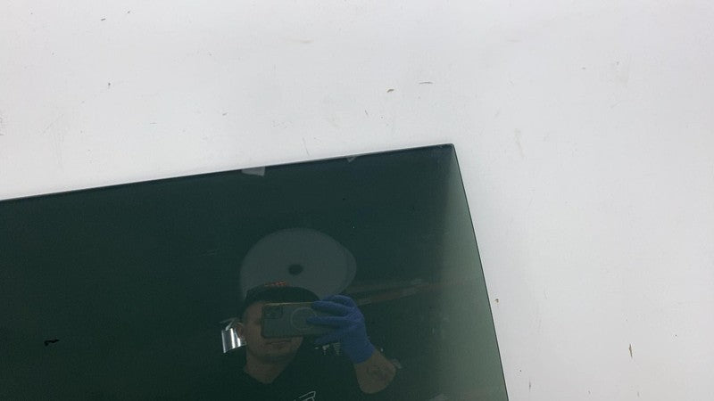 ⭕ 2018-2021 Lincoln Navigator Rear Driver Side Door Panel Window Glass