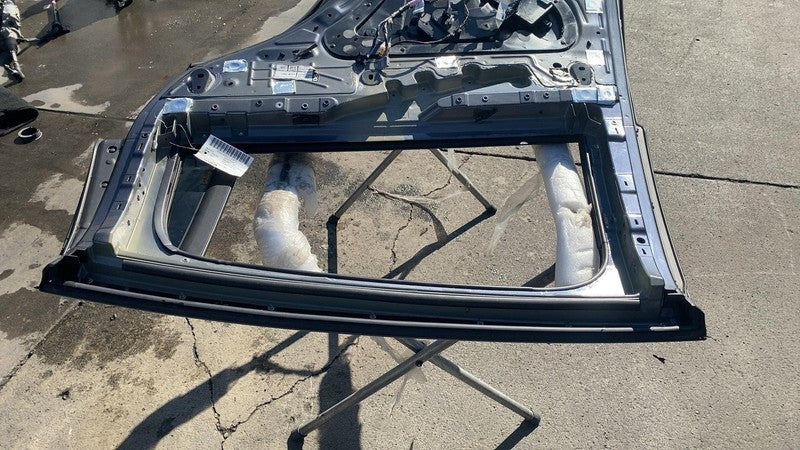 1028791-00-K ⭕ 2016-2023 Tesla Model X Rear Right Passenger Falcon Door Shell Panel Gray PMNG