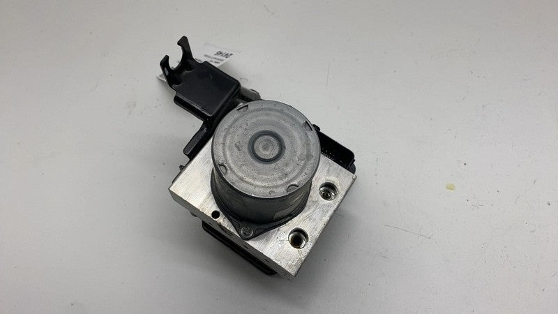 PT00054398C ⭕ 2022-2024 Rivian R1T R1S ABS Anti-Lock Brake Pump Module Unit OEM PT00054398-C