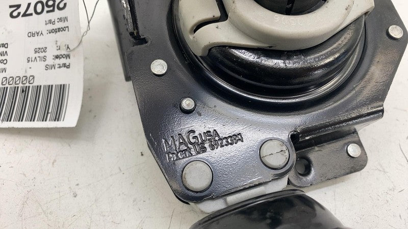 ⭕ 2025 Chevrolet Silverado 1500 Rear Spare Tire Wheel Carrier Hoist OE