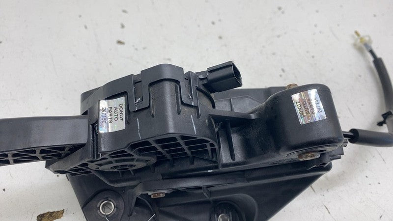 ⭕ 2018 2019 2020 2021 Lincoln Navigator Accelerator Gas Throttle Foot 