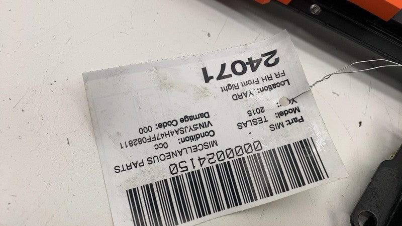 ⭕ 12-20 Tesla Model S Front Right Door Window Corner Vent Quarter Glas