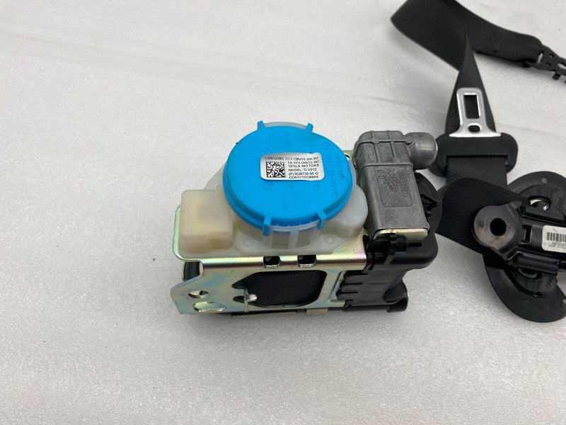 103673805D ⭕ 16-20 Model X Front Passenger 1st Row Seat Belt & Retractor Right 1036738-05-D