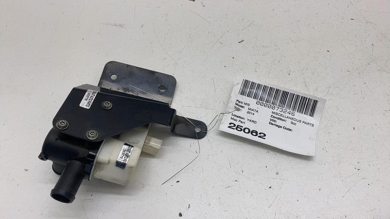 ⭕ 2006-2015 Mazda MX-5 Miata Fuel Leak Detection Pump w/ Mount Bracket Assembly