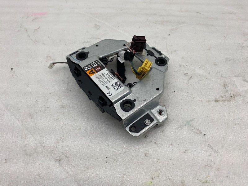 102338100C ⭕ 2012-2020 Tesla Model S X Steering Wheel Retainer Plate Bracket 1023381-00-C