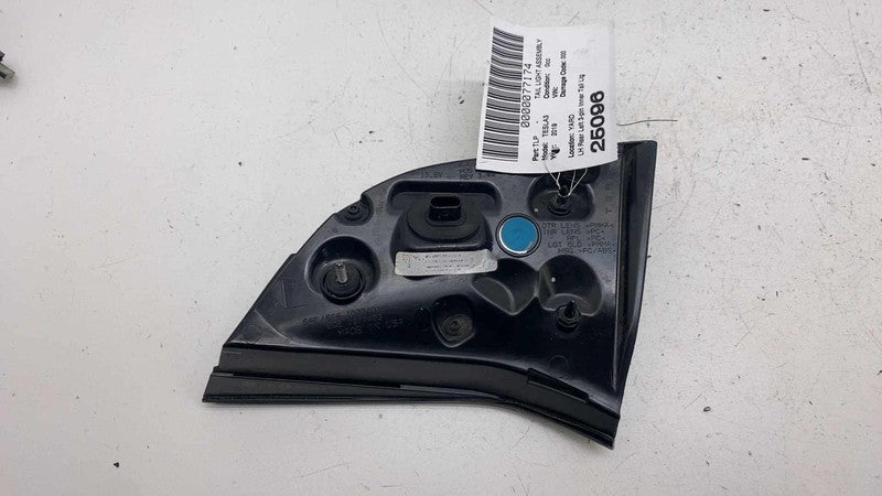 ⭕ 17-23 Tesla Model 3 Rear Left Inner Taillight LED Tail Lamp (3-Pin) 