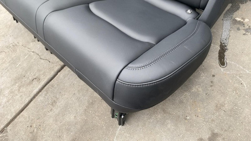 ⭕ 2020-2024 Tesla Model Y Rear Left & Right 2nd Row Seat Black (5 Seat
