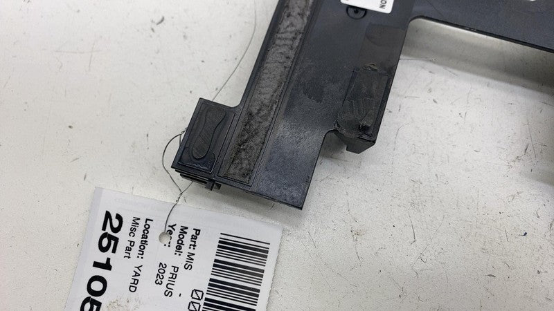 86465 47040 ⭕ 2023-2025 Toyota Prius Bracket Support Board Assembly 86465-47040