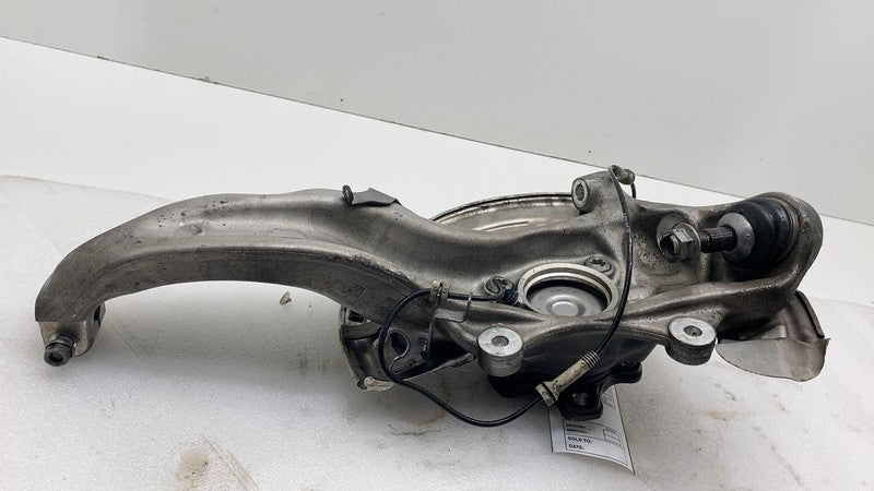 6861797 04 2017-2023 BMW 530e Front Left Spindle Knuckle Wheel Hub w/ ABS & Dust Shield RWD