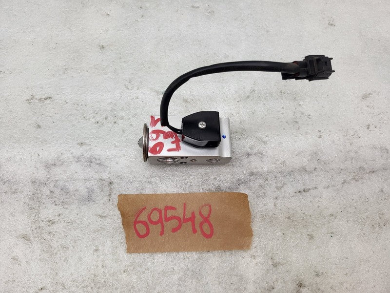 600848100B ⭕ 12-20 Tesla Model S X A/C Line TXV Evaporator Valve w/ Solenoid 6008481-00-B