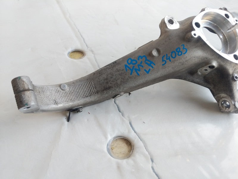 1044311-00-E ⭕ 2017-2023 Tesla Model 3 Front Driver Side Spindle Knuckle Left LH 1044311-00-E