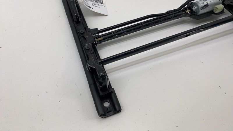 ⭕24 Porsche Cayenne Front Right 1st Row Seat Track Rail Frame & Adjustment Motor