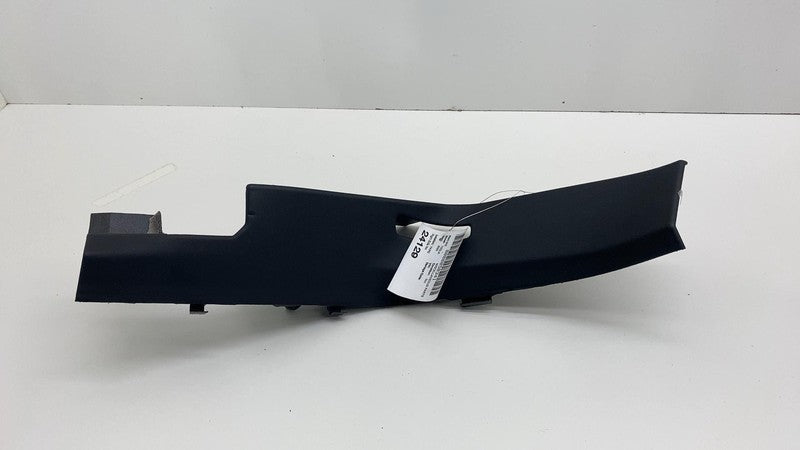 181636459B 2024 2025 Tesla Cybertruck Rear Passenger C-Pillar Lower Trim Cover Panel Right