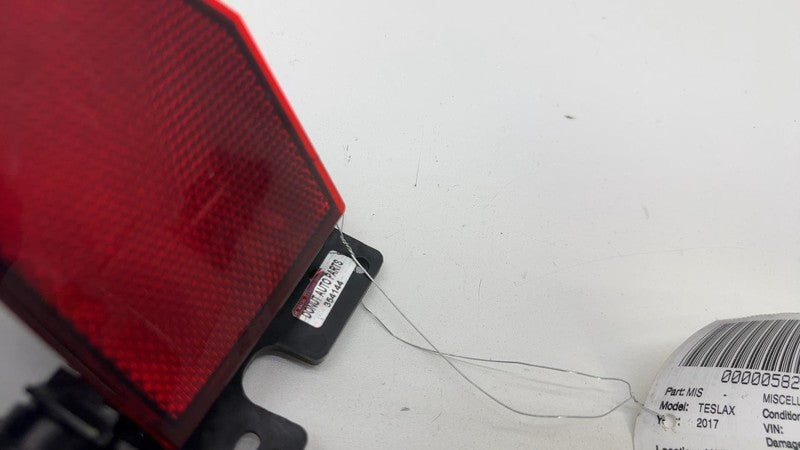 ⭕ 16-20 Tesla Model X Rear Taillight Lamp Charge Reflector Left 104276