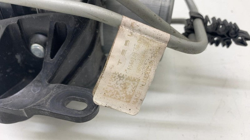 1044745-00-B ⭕ 2017-2023 Tesla Model 3 M3 Anti-Lock Brake System ABS Pump Module 1044745-00-B