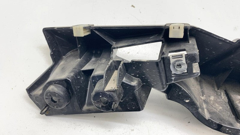 51647368157 ⭕14-21 BMW i3 I01 Front Driver Fender Mount Support Bracket Left LH 51647368157